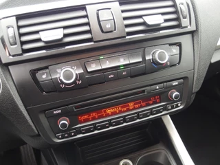 BMW 1 Serie BMW 1 Serie 114i EDE NWE KETTING / STOELVERW / PDC / AIRCO / ELEK RAMEN - afbeelding nr 8