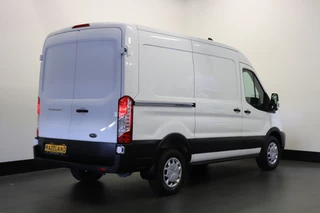 Ford Transit Ford Transit 2.0 TDCI 130PK L2H2 EURO 6 - A/C Climate - Navi - Cruise - PDC - € 20.900,- Excl. - afbeelding nr 2