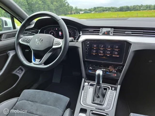 Volkswagen Passat Volkswagen Passat Variant 1.4 TSI PHEV GTE|Pano|Trekhaak|Leder - afbeelding nr 23