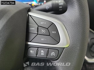 Iveco Daily Iveco Daily 35C18 3.0L Automaat Dubbellucht 2025 model 410WB ACC Camera Airco Navi Chassis Cabine Fahrgestell Airco - afbeelding nr 17