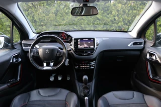 Peugeot 208 Peugeot 208 1.2 PureTech GT-line 110 pk Carplay|Cruise|Camera|Ecc|Navi|Lmv|Cruise - afbeelding nr 6