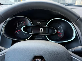 Renault Clio Renault Clio TCe 90 Limited Navi Airco Bluetooth Cruise - afbeelding nr 11