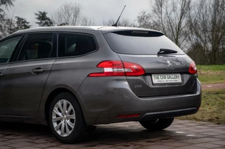 Peugeot 308 Peugeot 308 SW 1.2 VOL OPTIE|PANO|PRIVACY GLASS|CAMERA - afbeelding nr 10