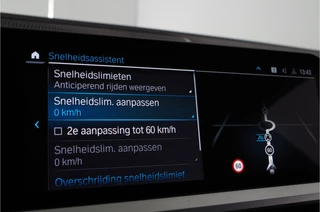 BMW 3 Serie BMW 3-serie Touring 330e M Sport Pano.schuif/Laser LED/Adaptive ophanging/Memory/Head-up/Portimo Blue... - afbeelding nr 28
