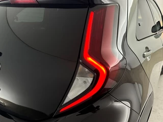 Toyota Aygo Toyota Aygo X 1.0 VVT-i MT Pulse | Two-Tone | Adaptieve Cruise Control | Parkeercamera - afbeelding nr 33