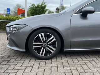 Mercedes-Benz CLA Navigatie Trekhaak Panoramadak Elek. Stoelen Leer Stoelverwarming DAB Keyless Getint Glas  NL Auto BTW - afbeelding nr 44