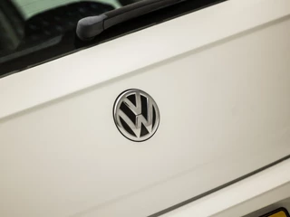 Volkswagen Polo (APPLE CARPLAY, CLIMATE, LM VELGEN, SPORTSTOELEN, PARKEERSENSOREN, CRUISE, NIEUWE APK, NIEUWSTAAT) - afbeelding nr 28