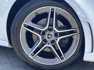 Mercedes-Benz A-Klasse Mercedes-Benz A-Klasse 200 Business Solution AMG | Pano | Trekhaak | ACC | 360* Camera | LED | DAB+ | 18 inch - afbeelding nr 8
