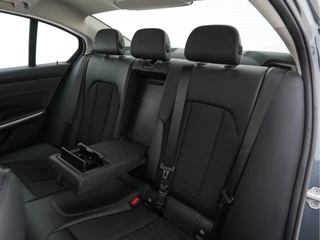 BMW 3 Serie BMW 3 Serie 320i Executive Edition Sport-Line Aut. *PANO | LEATHER-MICROFIBRE | FULL-LED | DIGI-COCKPIT | SPORT-SEATS | HIFI-SOUND | NAVI-FULLMAP | AMBIENT-LIGHT | ECC | CARPLAY | DAB | PDC | CRUISE | 17''ALU* - afbeelding nr 30
