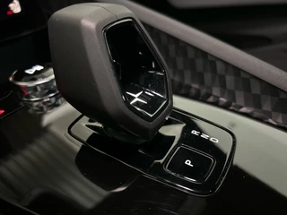 Polestar 2 Polestar 2 Long Range Single Motor 78 kWh | Voorstoelen verwarmd | Uitwijk assistens | Rijstrooksensor met correctie | Soh (batterijcheck) 94,9 % - afbeelding nr 20