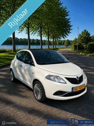 Lancia Ypsilon 0.9 TwinAir Platinum Automaat