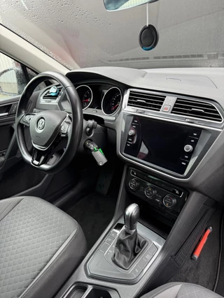 Volkswagen Tiguan Volkswagen Tiguan 1.5 TSI ACT Comfortline Business Automaat - afbeelding nr 22