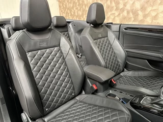 Volkswagen T-Roc Volkswagen T-Roc Cabrio 1.5 TSI R-Line Facelift | Leer | Keyless | ACC | Stoel-/Stuurverwarming | BTW - afbeelding nr 17
