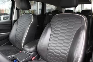 Ford Kuga Ford Kuga 1.5 EcoBoost Vignale | Trekhaak Afneembaar 2000KG | Cruise Control | Navigatie | Climate Control | Lichtmetalen Velgen | - afbeelding nr 11