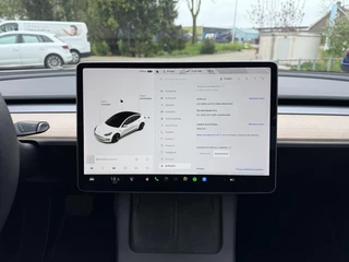 Tesla Model 3 Tesla Model 3 Range Plus RWD | Autopilot | Panorama | Facelift | - afbeelding nr 21