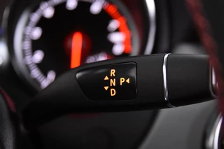 Mercedes-Benz GLA Mercedes-Benz GLA 180 AMG Line *Navigatie*Camera*2x AMG* - afbeelding nr 17