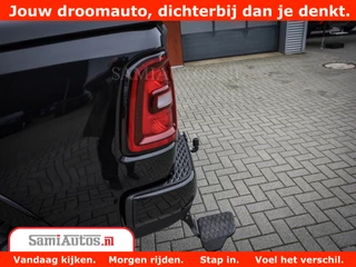 Dodge Ram 1500 Dodge Ram 1500 Night Premium | Full Option | De Meest Luxe Pick-Up in zijn Klasse | Comfortabele Dubbele Cabine met Royale 5 Zitplaatsen | BPM vrij | Nu Leverbaar uit Voorraad | Voorraad Nr 2284 - 3855 - afbeelding nr 42