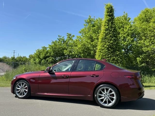 Alfa Romeo Giulia Alfa Romeo Giulia 2.0T 310pk, super netjes!! Veel opties!! - afbeelding nr 37