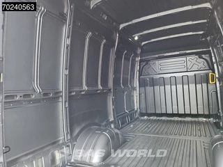 Iveco Daily Iveco Daily 35C18 3.0L 180PK Automaat Dubbellucht L2H2 ACC Navi Camera 12Airco - afbeelding nr 20