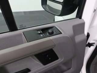 Volkswagen Crafter Volkswagen Crafter 2.0TDI 140PK L4H3 DSG Automaat L3H2 | Laadklep Navigatie | Camera | Airco | 3-Persoons - afbeelding nr 8