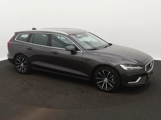 Volvo V60 Volvo V60 2.0 T6 AWD Essential Edition | Adaptive Cruise | Stoelverwarming - afbeelding nr 12