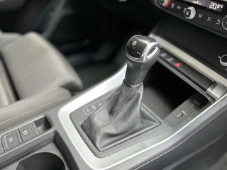 Audi Q3 Audi Q3 35 TFSI Pro Line Automaat 150pk | Climate control | Cruise control | Apple CarPlay | Trekhaak uitklapbaar | Sportstoelen | LED verlichting | Zwart optiek pakket | Parkeersensoren achter - afbeelding nr 50