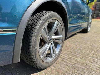 Volkswagen Tiguan Volkswagen Tiguan 1.5 TSI R-Line | Pano | Adaptive | IQ Light | Garantie | - afbeelding nr 5