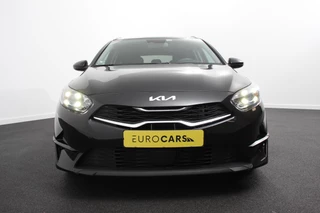 Kia Ceed Sportswagon Kia Ceed Sportswagon 1.0 T-GDi Prestige | Navigatie | Apple Carplay / Android Auto | Climate Control | Cruise Control | Camera | Dab | Lichtmetalen Velgen | Lane Assist | Privacy Glass | - afbeelding nr 4