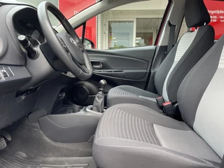 Toyota Yaris Toyota Yaris 1.5 VVT-i Dynamic | Stoelverwarming | Bluetooth | Elektr. Inkl. - afbeelding nr 6