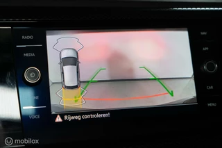 Volkswagen Polo Volkswagen Polo 1.0 TSI DSG|KEYLESS|CAMERA|VIRTUAL|RLINE - afbeelding nr 19