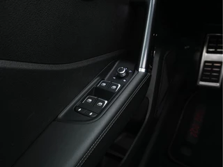 Audi SQ2 Aut. *PANO | BANG/OLUFSEN-AUDIO | FULL-LED | LEATHER-ALCANTARA | DIGI-COCKPIT | NAVI-FULLMAP |  HEATED-SEATS | SHIFT-PADDLES | SPORT-SEATS | KEYLESS | 19