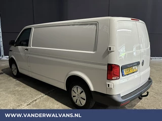 Volkswagen Transporter Volkswagen Transporter 2.0 TDI 150 pk L2H1 Euro6 # Airco | Trekhaak | Cruisecontrol | Apple Carplay | PDC Parkeersensoren, Android Auto - afbeelding nr 2