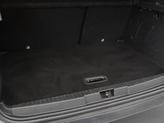Renault Captur Renault Captur 0.9 TCe Helly Hansen | 1e eigenaar |  Stoelverwarming | Trekhaak | Camera | Navigatie | Keyless | Climate control | Cruise control | LED - afbeelding nr 11