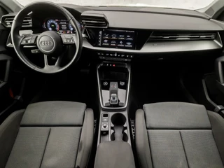 Audi A3 Automaat (APPLE CARPLAY, GROOT NAVI, VIRTUAL COCKPIT, CAMERA, SPORTSTOELEN, LED KOPLAMPEN, GETINT GLAS, ZWART HEMEL, CRUISE, NIEUWSTAAT) - afbeelding nr 6