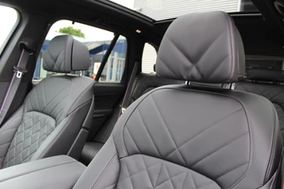BMW X5 BMW X5 xDrive50e M-Sport | Panoramadak | H&K | Trekhaak | Comfortstoelen | Luchtvering | Glow - afbeelding nr 8