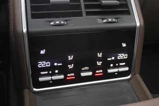Porsche Panamera Porsche Panamera Sport Turismo 2.9 4 E-Hybrid / Panoramadak / 360Camera / Achterasbesturing / 21'' / Sportdesign + Chrono / Bose / Sportuitlaat / Luxe Leder / DAB / Stuurverwarming / Stoelverwarming 4x / Navigatie / DAB / Cruise Control - afbeelding nr 27