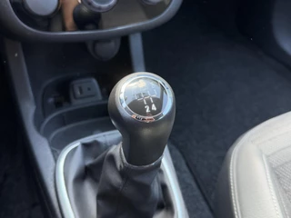 Opel Corsa Opel Corsa 1.4-16V BlitZ 1e Eigenaar,Navi,Clima,Cruise,Lmv,Pdc,Halfleder,Stoelverwarming,Stuurverwarming,Dealer Onderhouden,5 Deurs,4x Nieuwe Banden,Apk tot 10-2025 - afbeelding nr 28