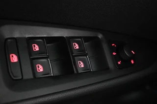 SEAT Leon SEAT Leon 1.5 TSI FR Intens | Trekhaak | Adaptive cruise |  Carplay | Camera | Sfeerverlichting | Full LED | Keyless | Navigatie | Sportstoelen - afbeelding nr 30