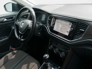 Volkswagen T-Roc Volkswagen T-Roc 1.0 TSI 116pk Style | Navigatie | Achteruitrijcamera | Winterpakket - afbeelding nr 28