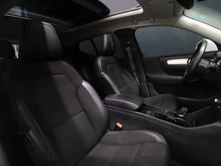 Volvo XC40 Volvo XC40 1.5 T5 Twin Engine Momentum Pro [APPLE CARPLAY, DIGITAL DASH, CRUISE CONTROL,  SCHUIFKANTELDAK, STUURVERWARMING, STOELVERWARMING V+A,  PDC ACHTER,  ELEKTRISCHE ACHTERKLEP, NAVIGATIE, NIEUWSTAAT] - afbeelding nr 10