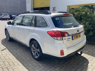 Subaru Outback Subaru Outback 2.5i-X Luxury Automaat Trekhaak Stoelverwarming - afbeelding nr 3