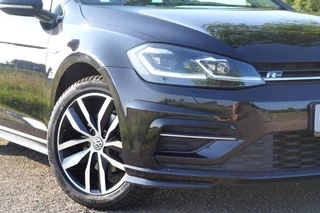 Volkswagen Golf Volkswagen Golf Variant 1.5 TSI Highline / R Line / 150PK / BTW Auto / DSG / ACC / StoelVW / 100% Onderhoud / Trekhaak - afbeelding nr 6