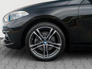 BMW 1 Serie BMW 1-serie 118i Automaat 140pk Executive Sport Edition | Carplay | Sportstoelen | Full LED - afbeelding nr 39
