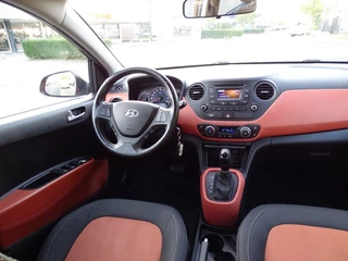 Hyundai i10 Hyundai i10 1.2I -76268 Km-Automaat- Airco clima-Lmv-Pdc-Usb/Aux - afbeelding nr 6