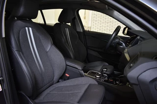 BMW 1 Serie CAMERA/CARPLAY/PANORAMADAK - afbeelding nr 20