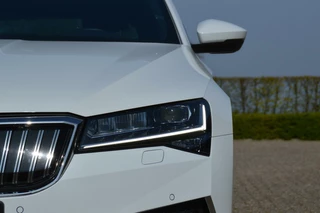 Škoda Superb Skoda Superb Combi 1.4 TSI 218 pk  iV Laurin & Klement PHEV trekhaak - afbeelding nr 24