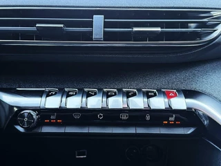 Peugeot 3008 Peugeot 3008 1.2 PureTech Allure /Camera/Automaat/Led/Massagestoelen/Apple Carplay/Cruise Control/131PK /stoelverwarming - afbeelding nr 9