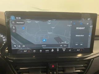 Ford Focus Ford Focus Wagon 1.0 EcoBoost Hybrid ST Line Navigatie Climate Control Led Dab Camera Parkeer sensoren Cruise Control Lichtmetalen velgen - afbeelding nr 17