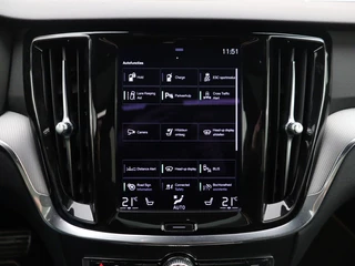 Volvo V60 Volvo V60 T6 PLUG-IN HYBRID R-DESIGN SCHUIFDAK 360GR CAM HARMAN KARDON ACC - afbeelding nr 25