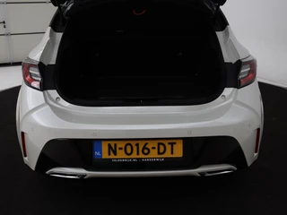 Toyota Corolla Toyota Corolla 2.0 Hybrid GR-Sport | Stoel & stuurverwarming | Camera | Adaptive cruise | Sportstoelen | Park Assist | Half leder | Full LED | Keyless - afbeelding nr 14